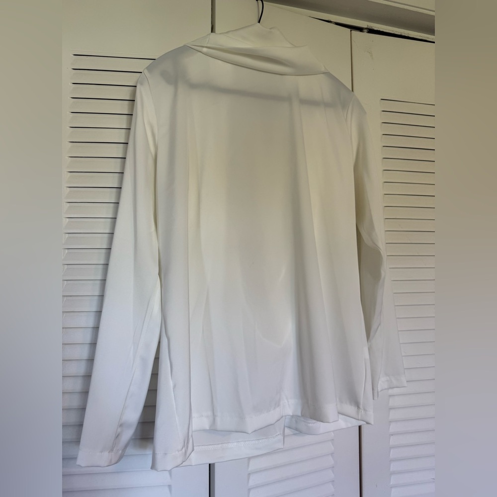 Elegant White Long Sleeve Blouse